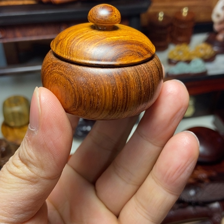 黄花梨/降香黄檀罐