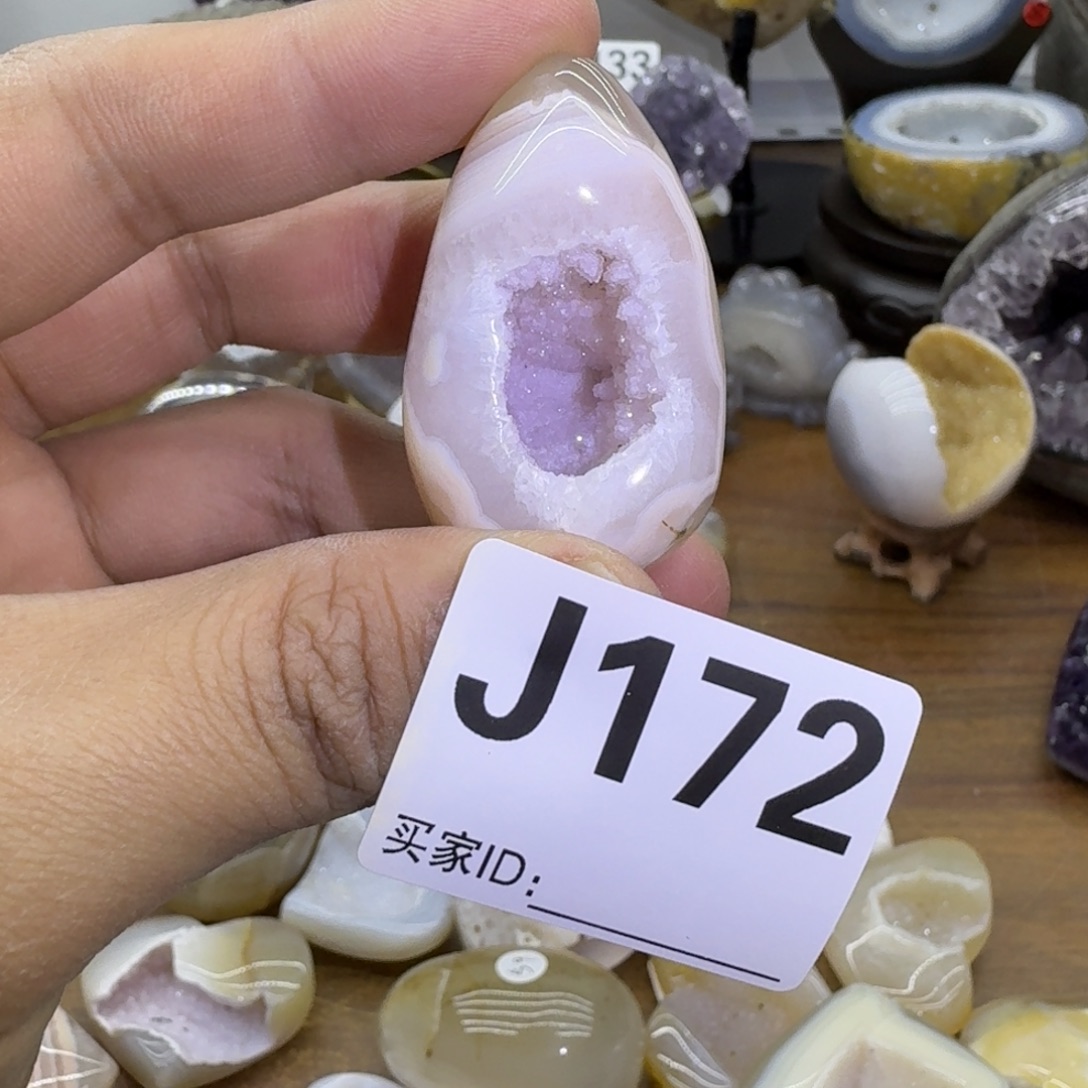 未镶嵌水晶大型摆件（非配饰）