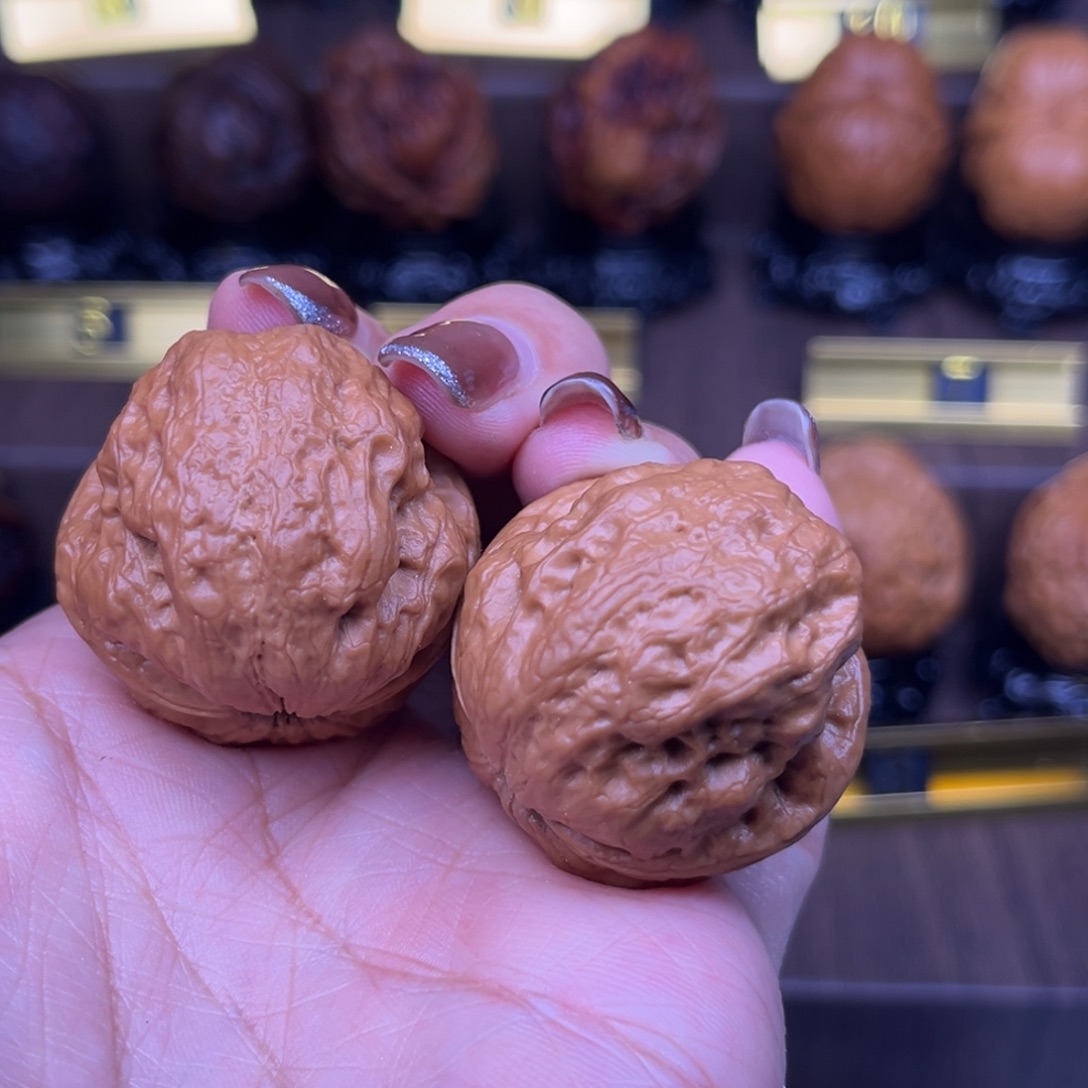 文玩核桃把件小玉蟾36尺