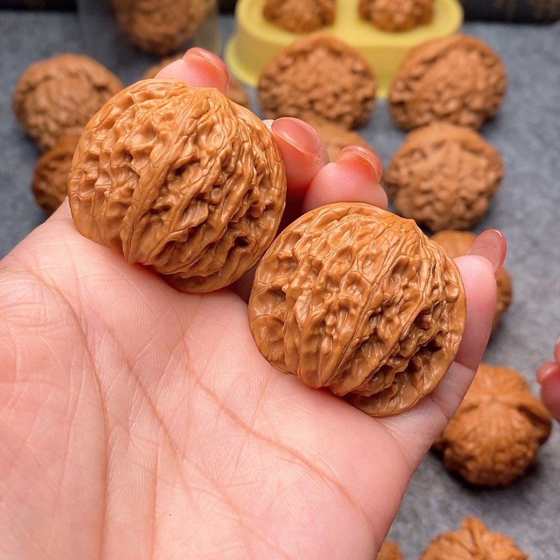 文玩核桃把件静****态精品磨盘狮子头38