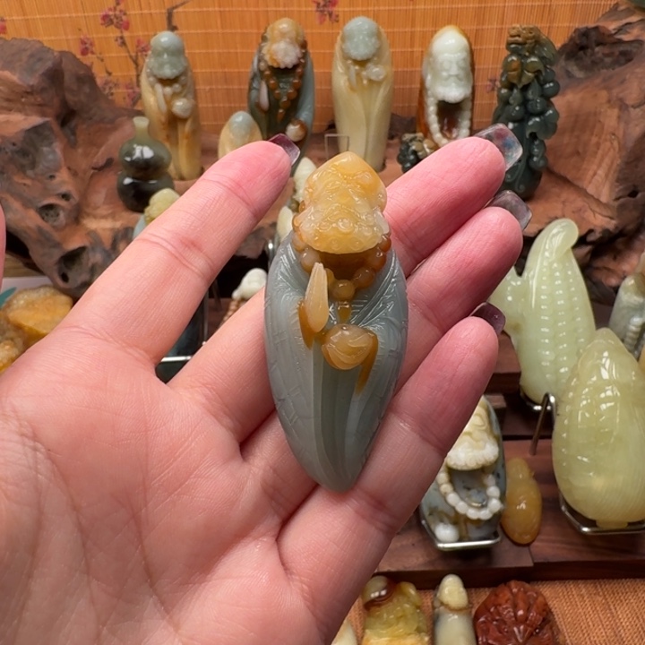 *****蛇纹石玉未镶嵌吊坠