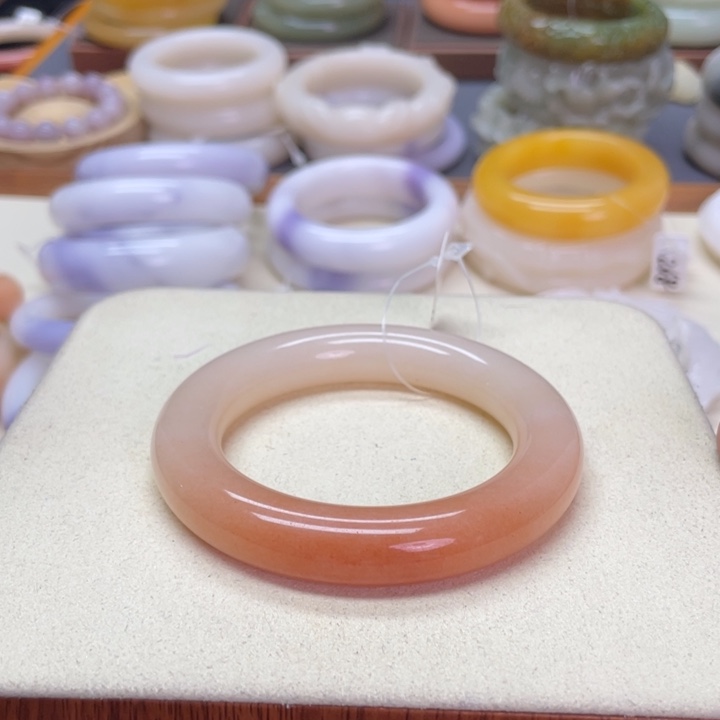 未镶嵌石英岩玉珠宝奇石快***?