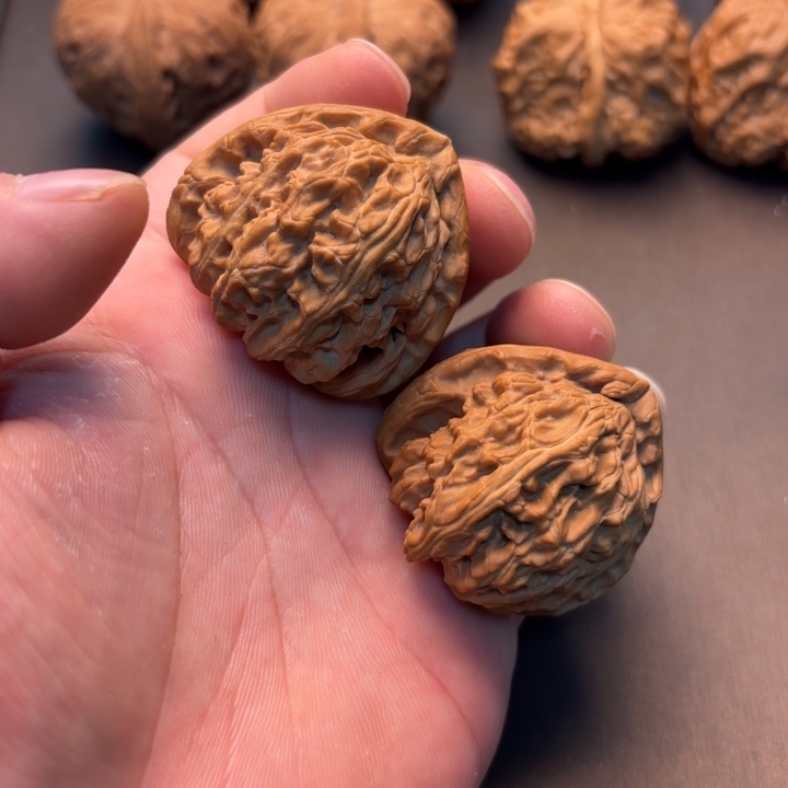 赐***大叶紫檀（黑酸枝木类）三角白