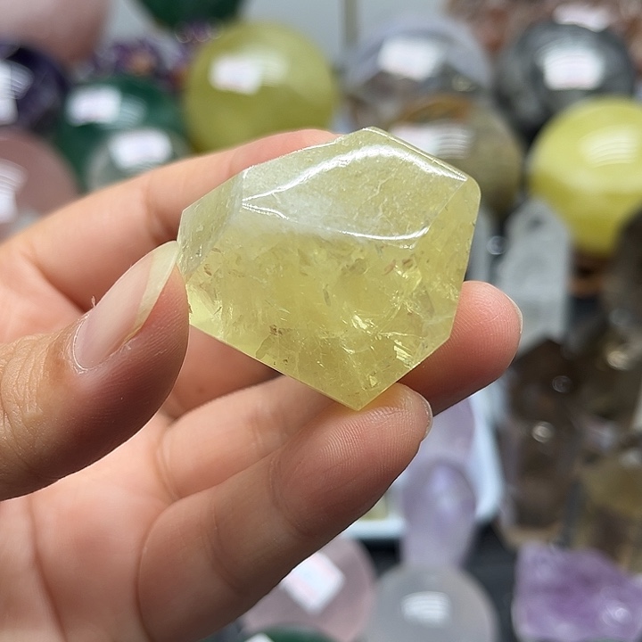 未镶嵌珠宝半成品水晶43克黄水晶随形