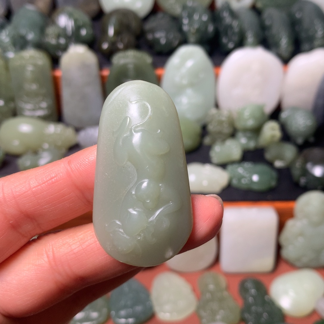 和田玉颈饰未镶嵌挂件41