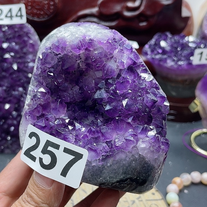 水晶大型摆件（非配饰）未镶嵌