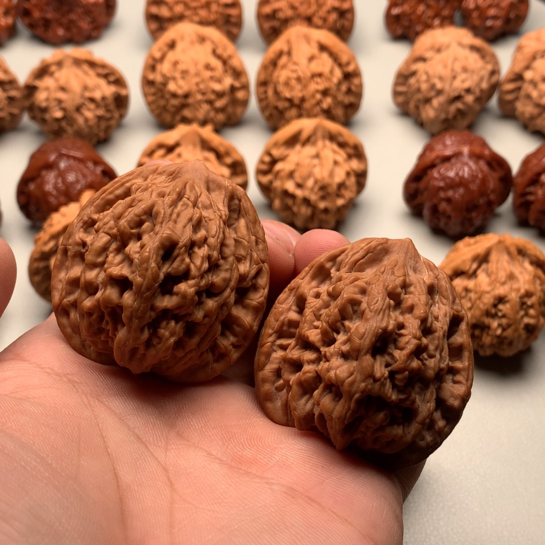 文玩核桃吊坠44麦穗虎头