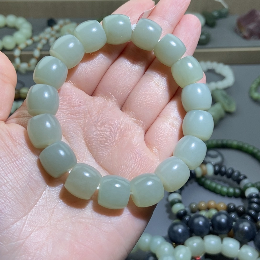 手链未镶嵌和田玉M****e