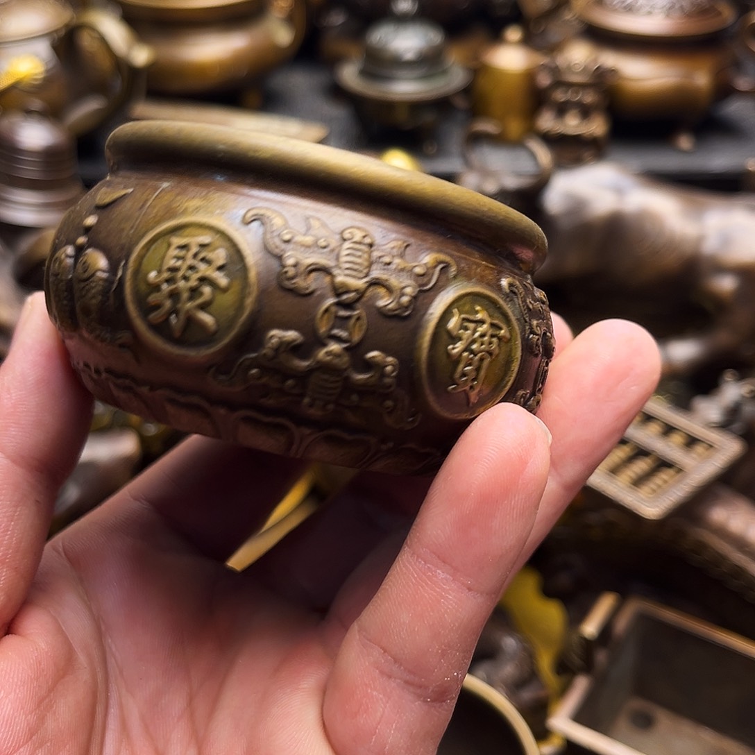 精美铜器点击购买