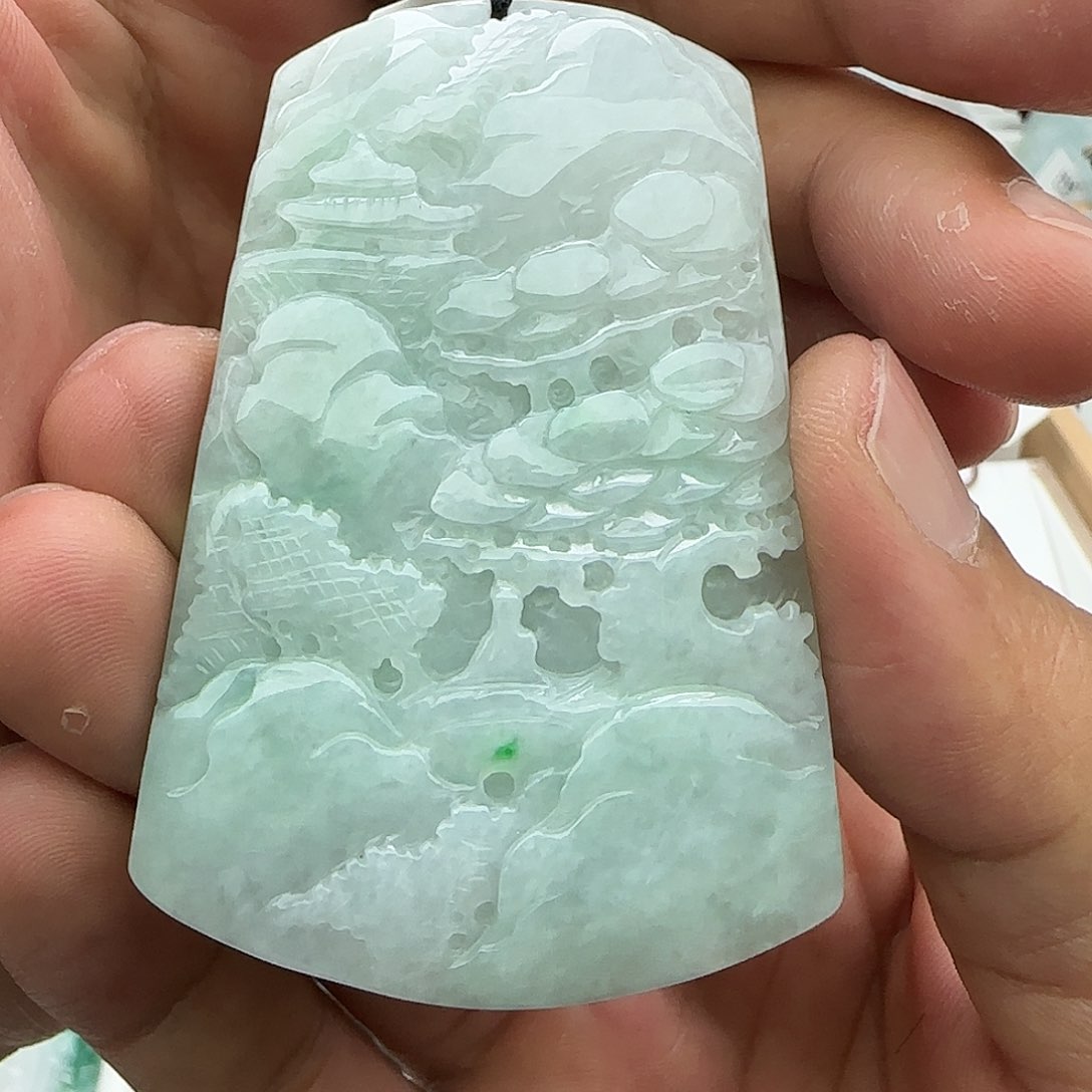 翡翠未镶嵌颈饰翡翠