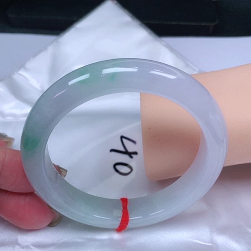 【闪购商品】翡翠手镯未镶嵌，