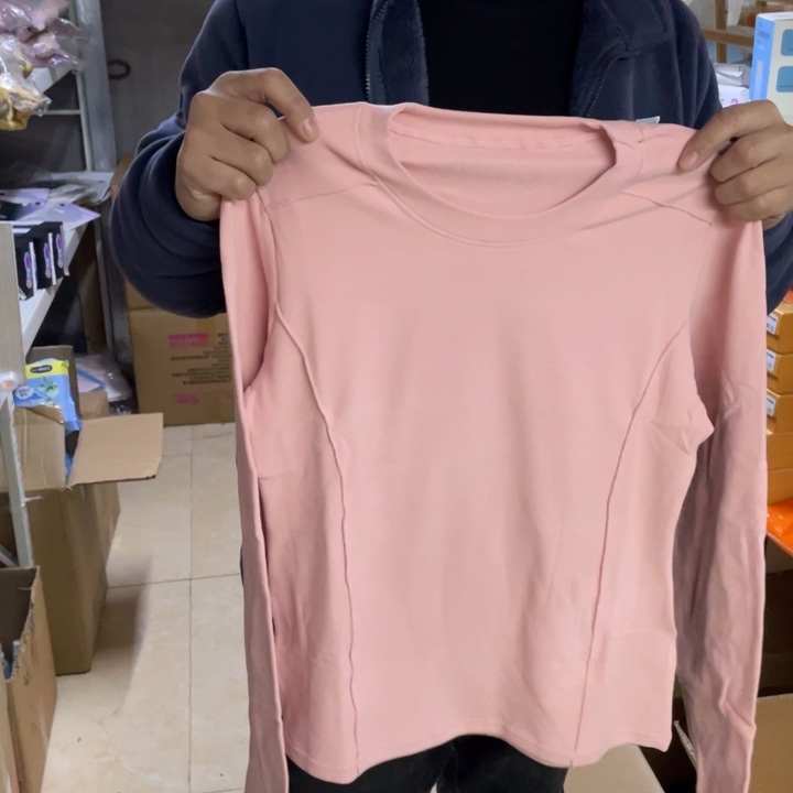 5818衣服110-120斤
