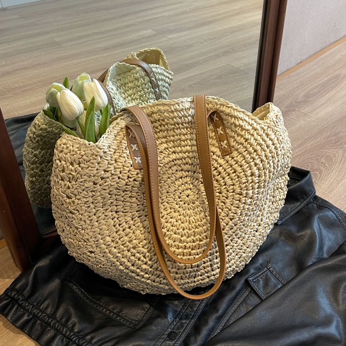 编制草编包包女2025新款春夏海边度假沙滩包小众大容量单肩托特包