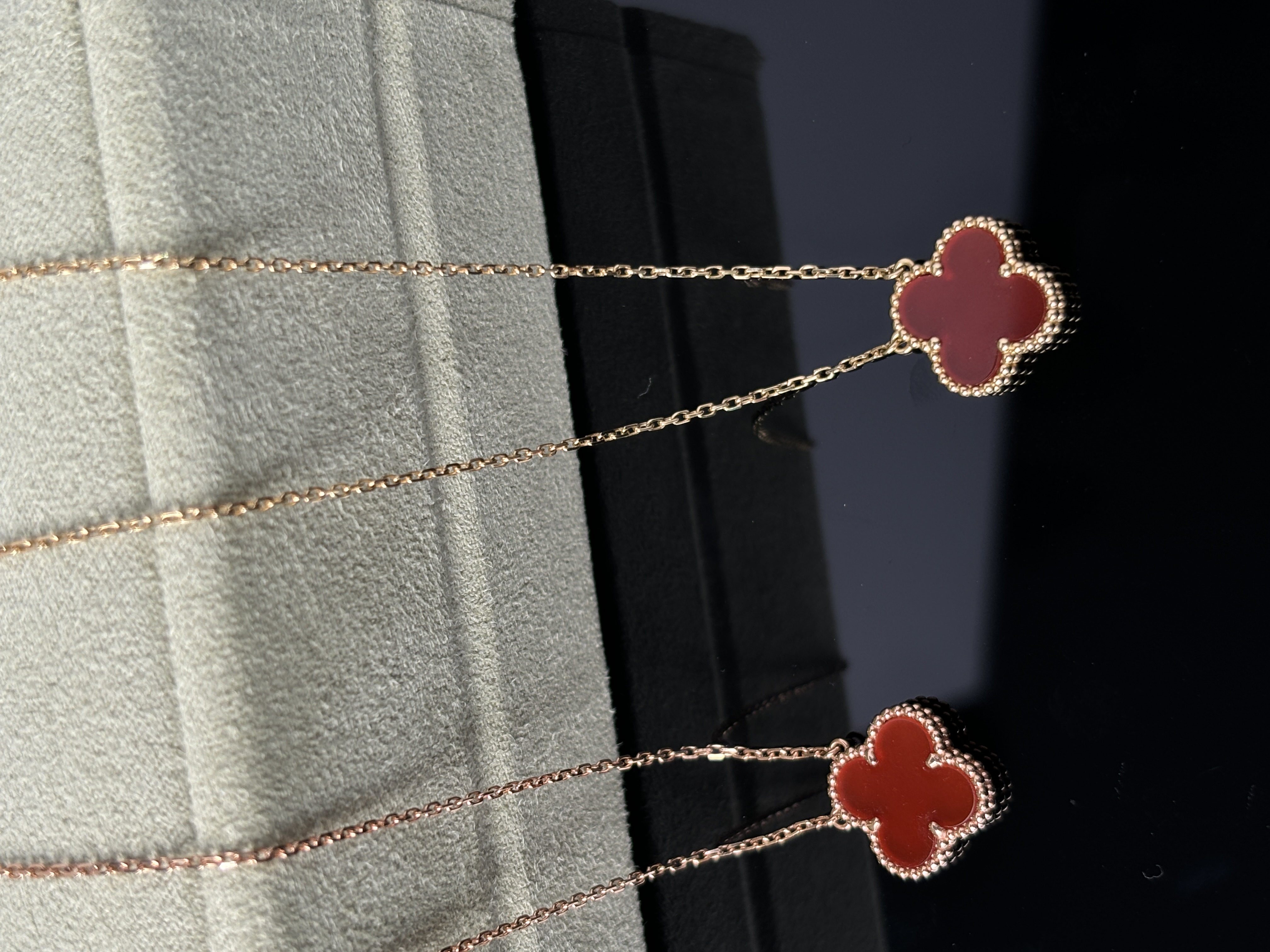 18K金玛瑙红草时尚百搭