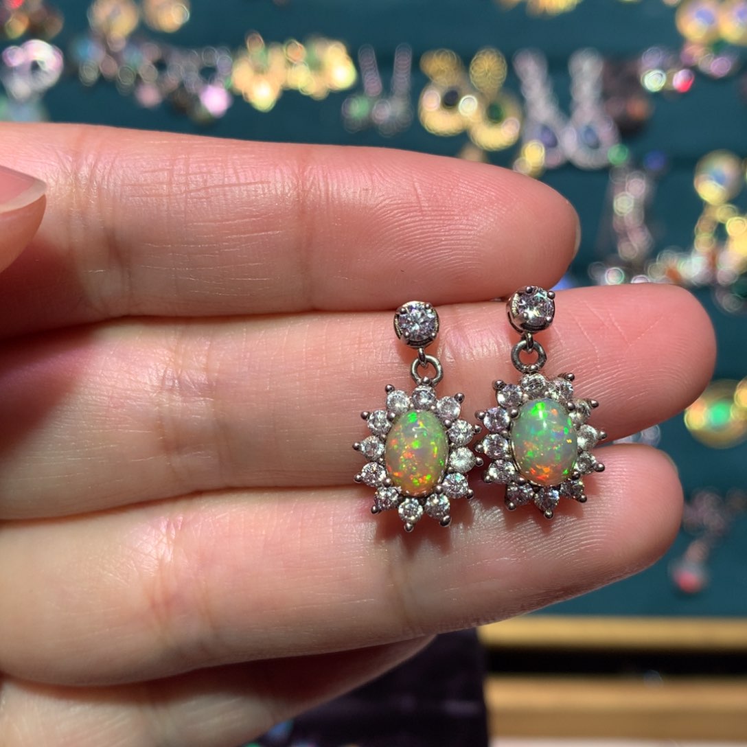 银S925镶嵌欧泊耳钉款式