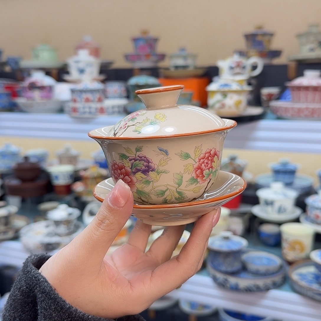 我们都在努力着改变着