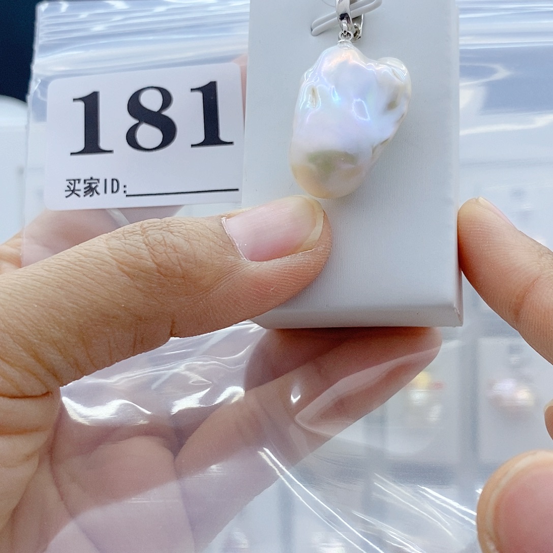 颈饰钛钢淡水珍珠