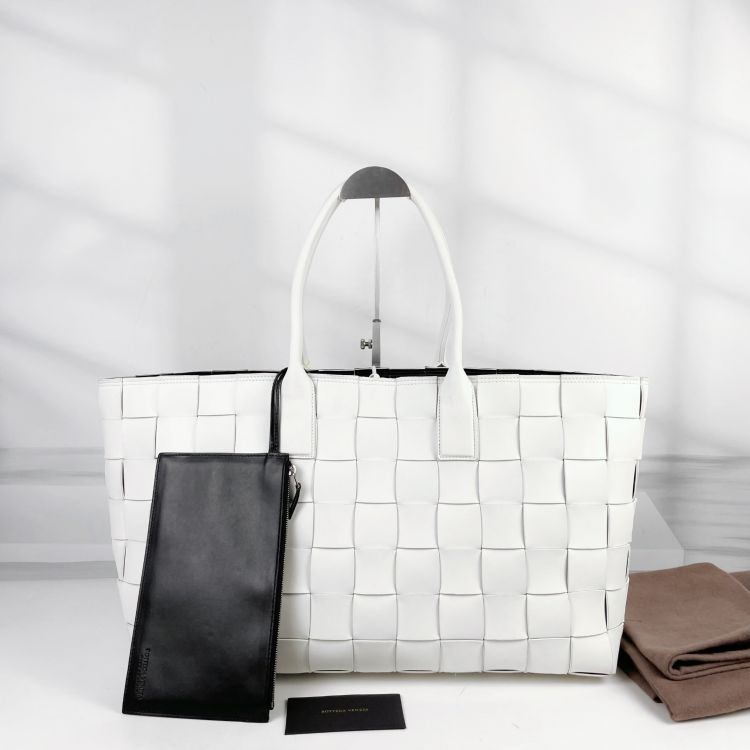 95新/葆蝶家/包包/[251205NKWC]/C9207992803