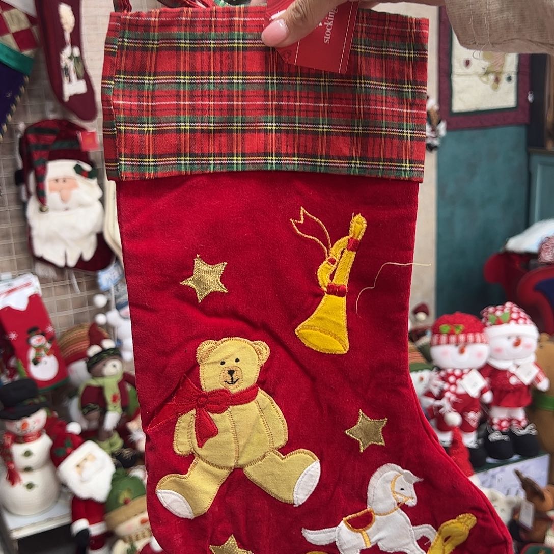 毛绒圣诞中古袜子