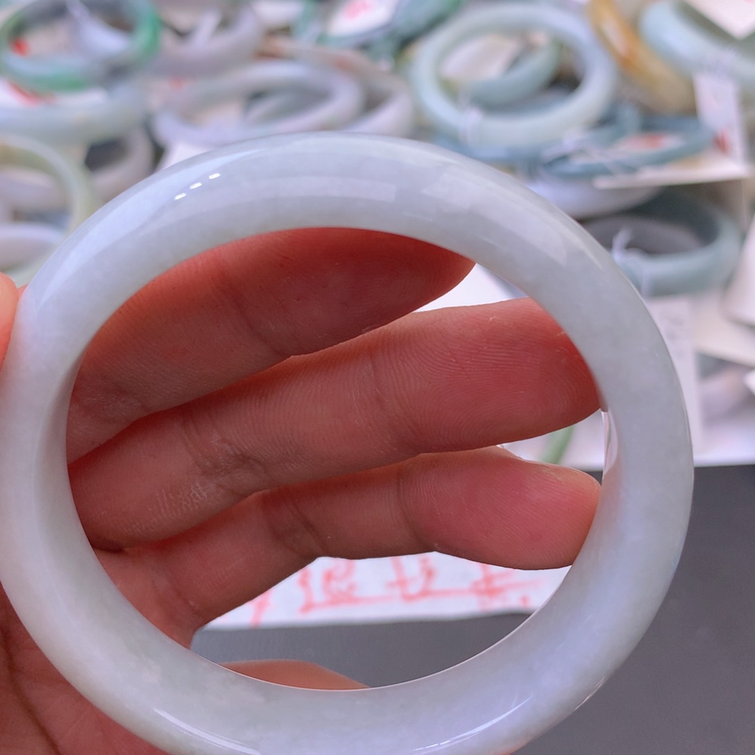 翡翠手镯未镶嵌456888658888888