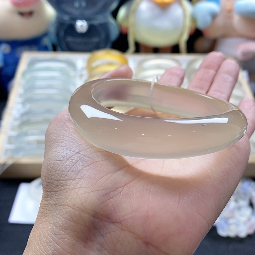 【闪购商品】玛瑙/玉髓手镯未镶嵌