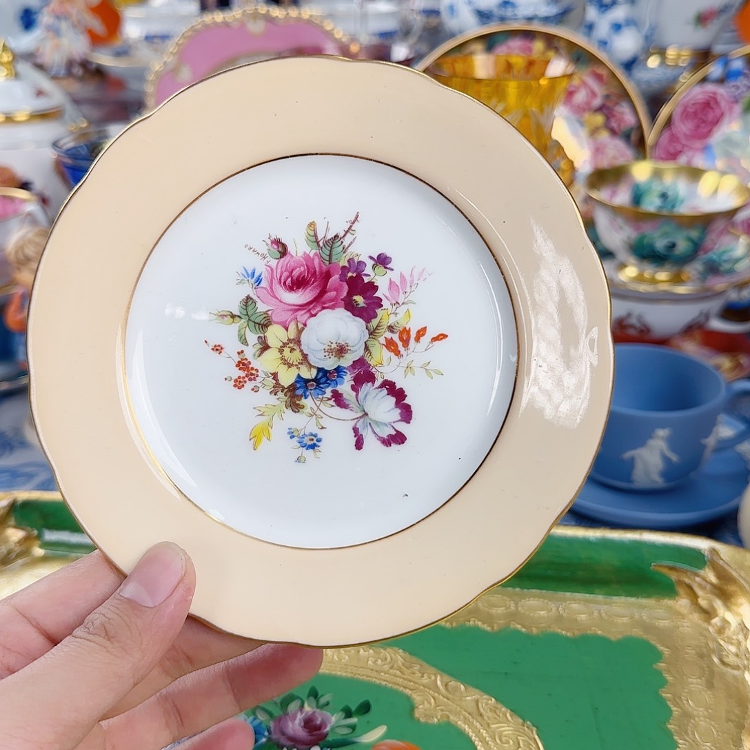 欧洲瓷器收藏鉴赏