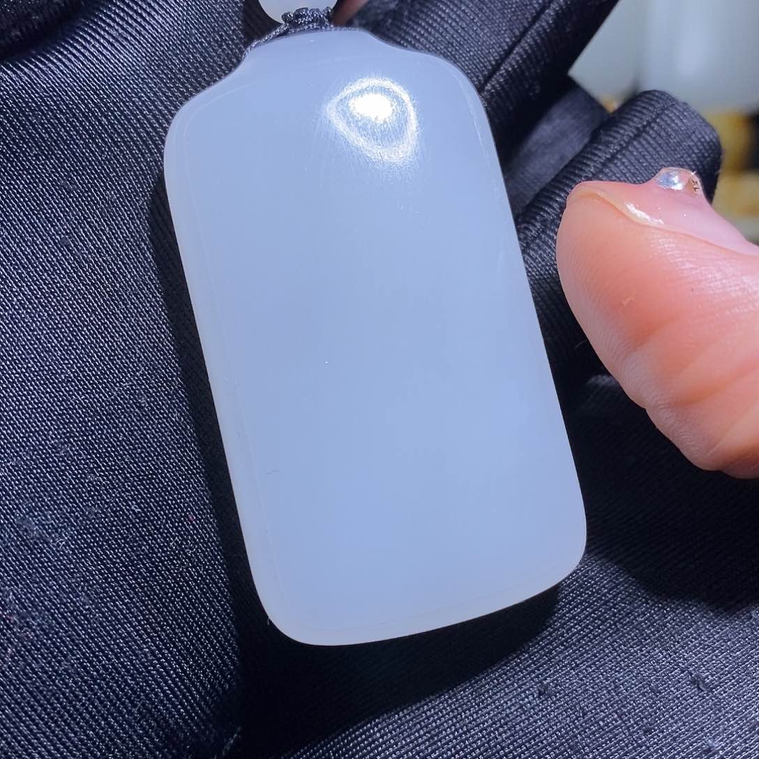 和田玉吊坠(不含链)未镶嵌子*