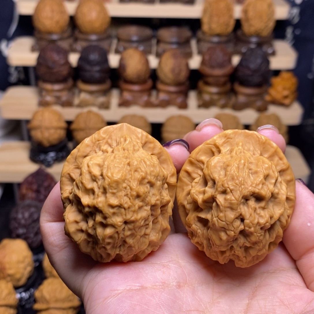 文玩核桃把件Z赤龙金蟾5………