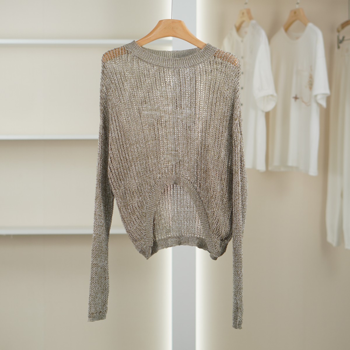 麦迪尚品【文M】51216511 春季时尚简约提花线织衫罩衣女装