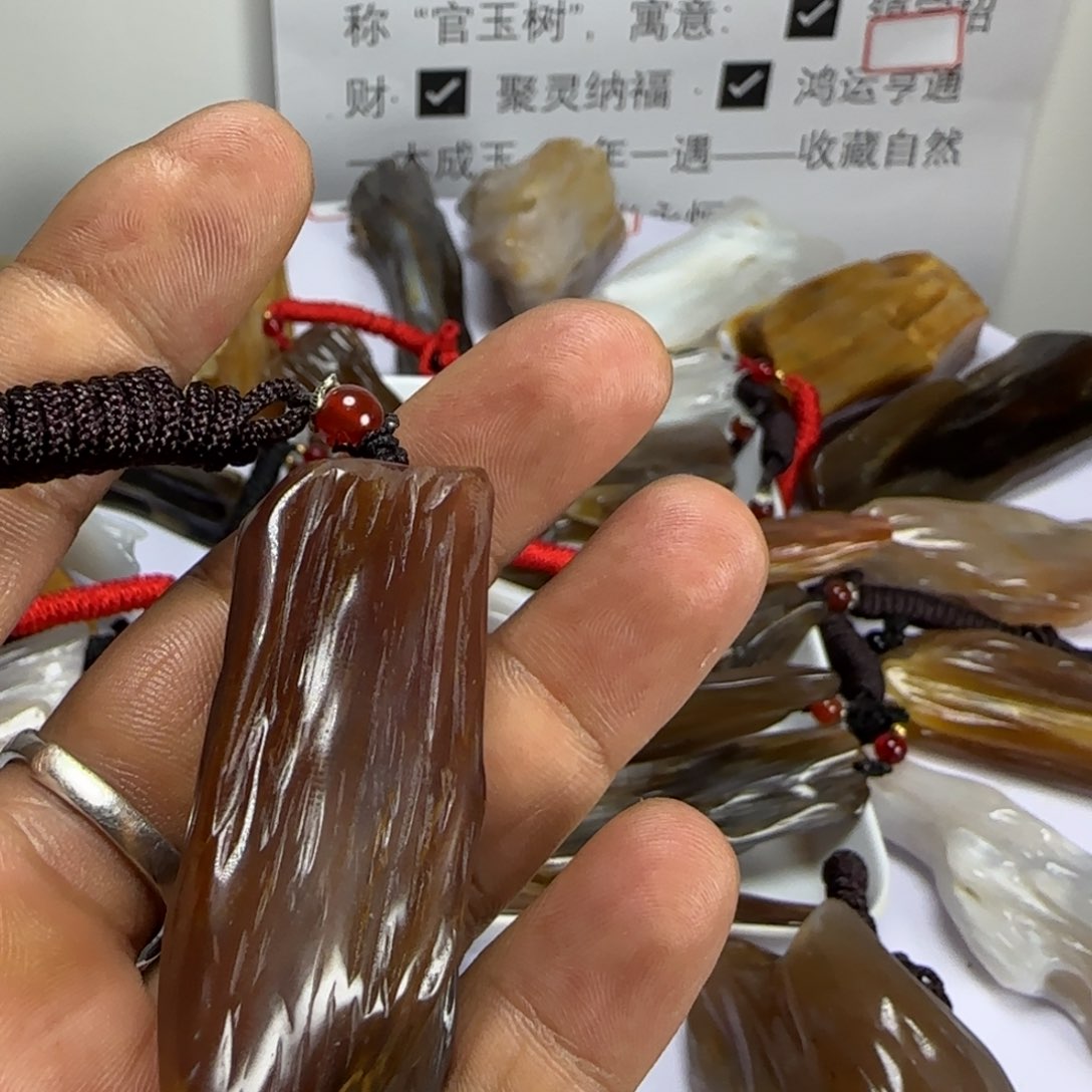 硅化玉手把未镶嵌染**爷