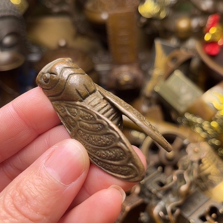 精美铜器批发档口