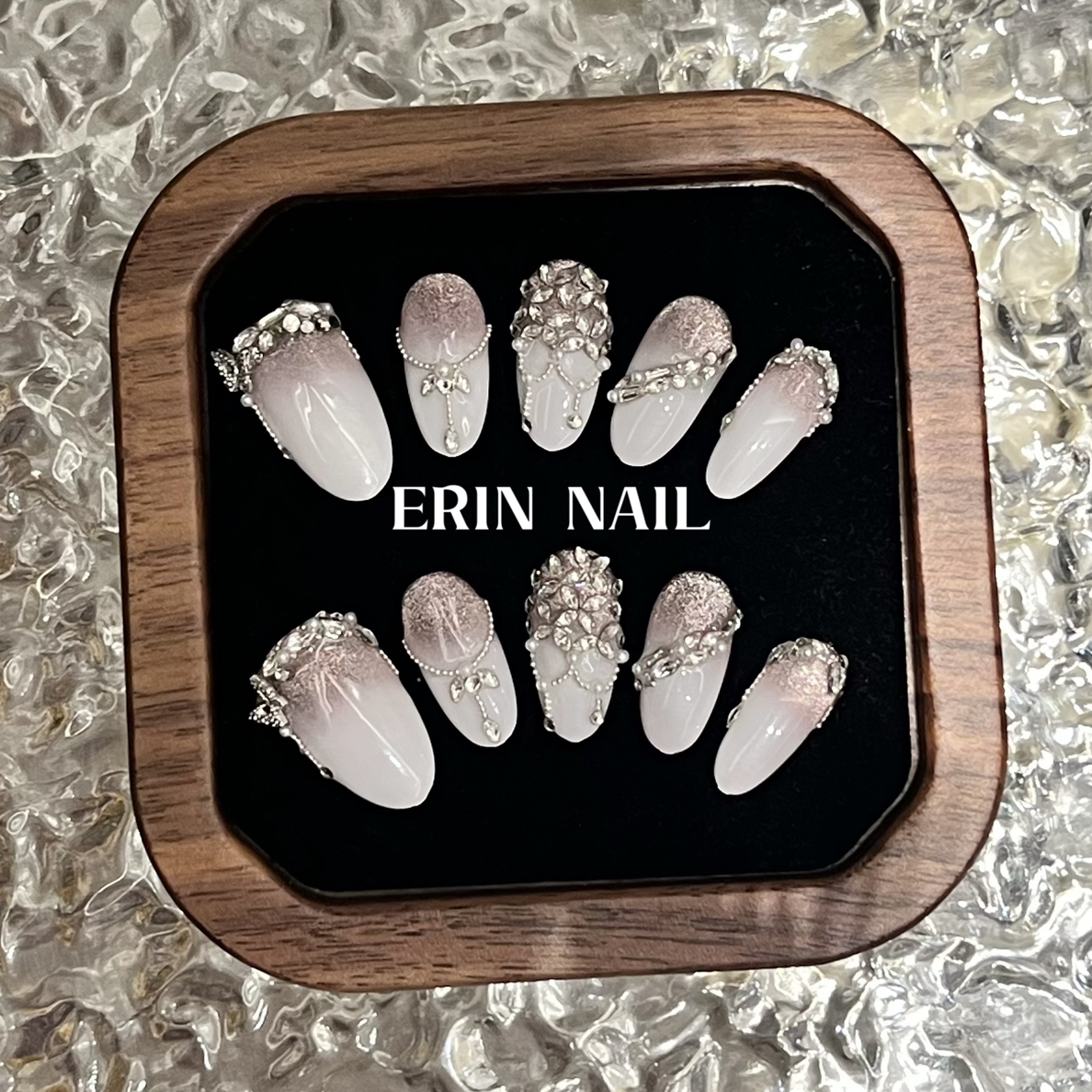 【ERIN NAIL｜月汐粉】白粉渐变珍珠水钻仙女纯手工猫眼穿戴甲