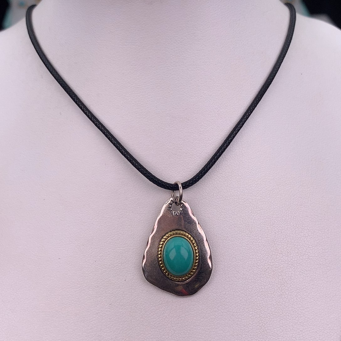 绿松石银S925镶嵌颈饰