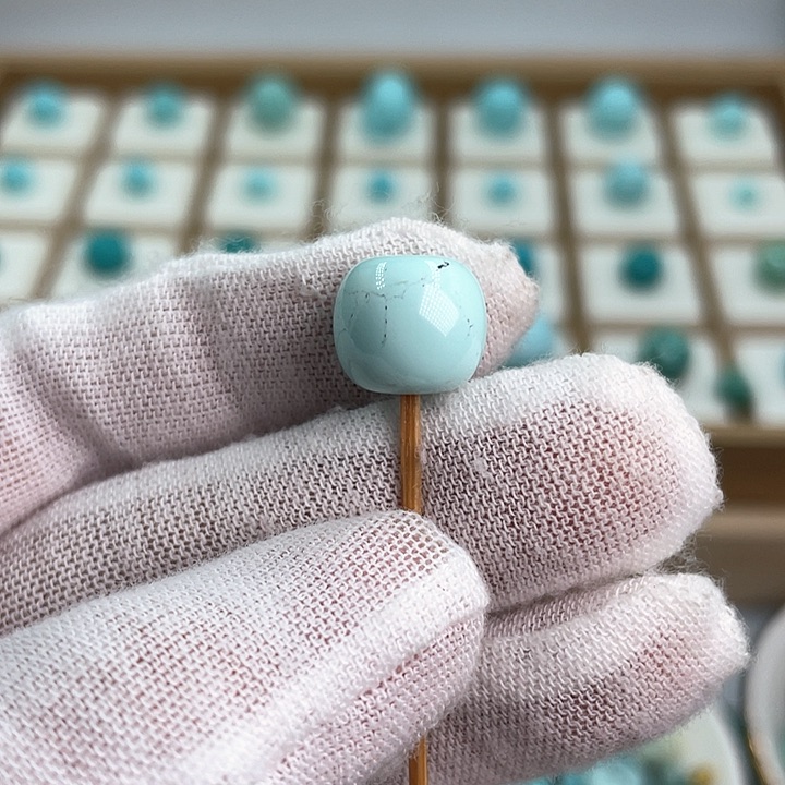 南红玛瑙珠宝奇石未镶嵌李****）