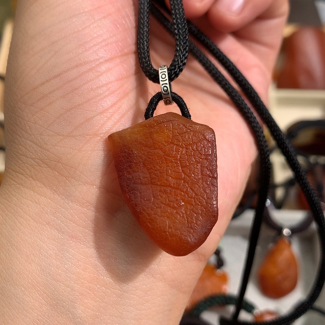 蜜蜡裸石未镶嵌你