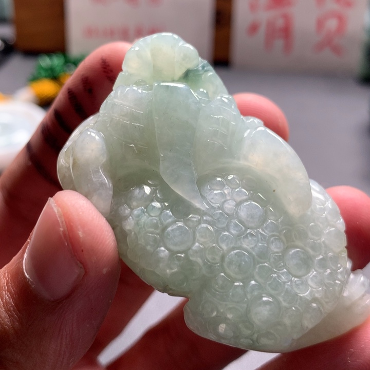 翡翠未镶嵌颈饰保真天然a货翡翠