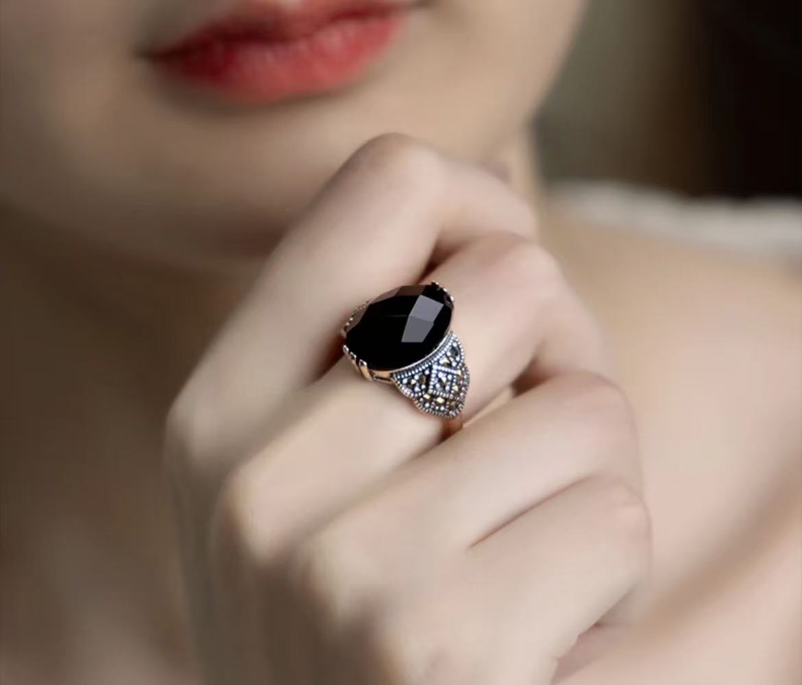 S925通体银镶嵌黑玛瑙切割面精致款复古风格