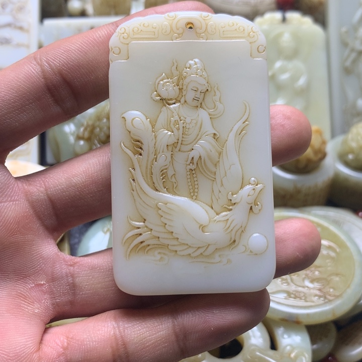 和田玉未镶嵌挂件金****味