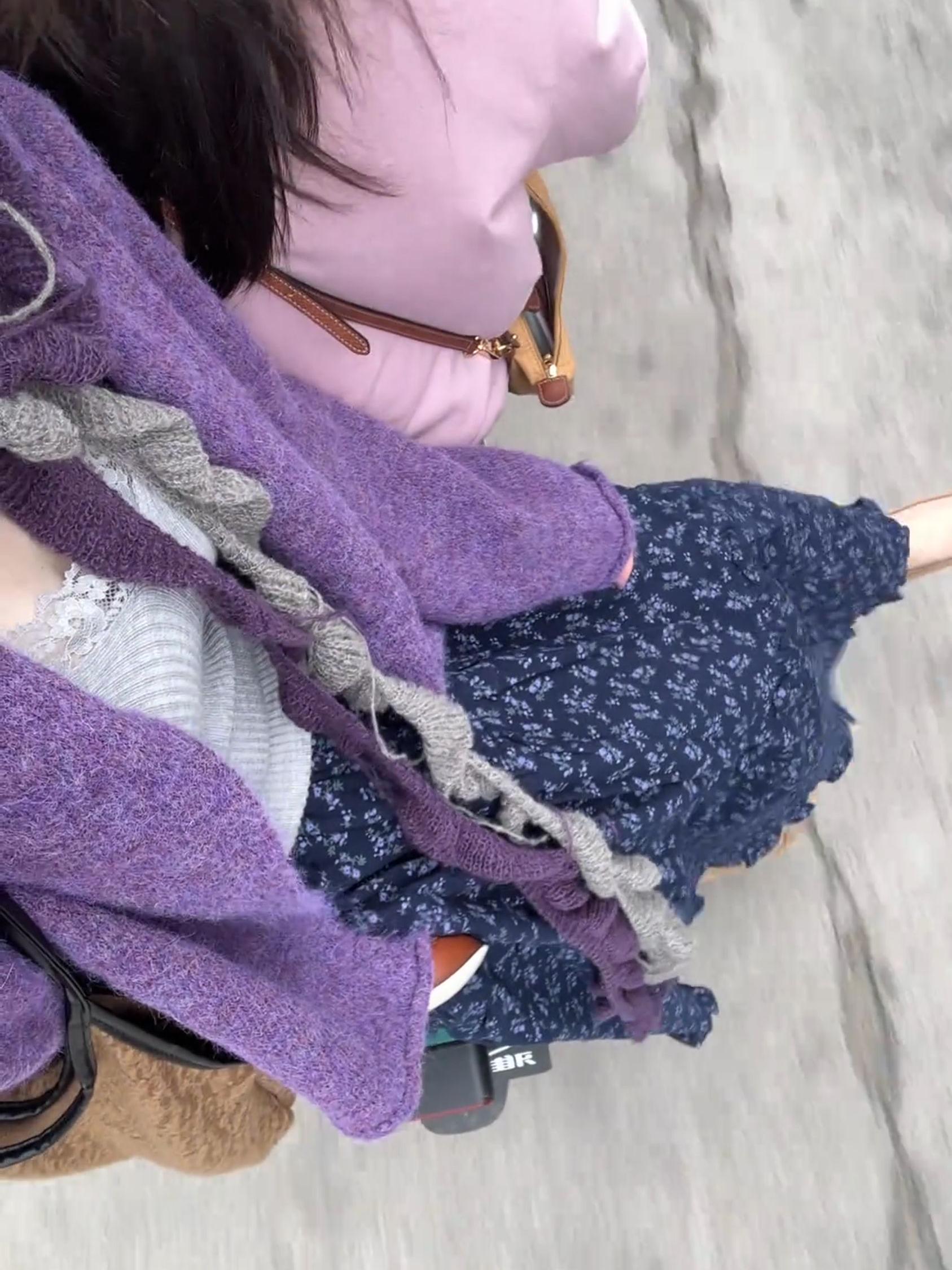 2025秋季新款韩系慵懒风穿搭气质系带针织开衫吊带上衣碎花半身裙