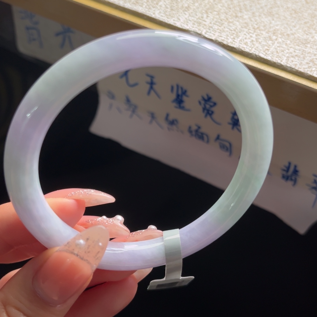 翡翠未镶嵌手镯手镯