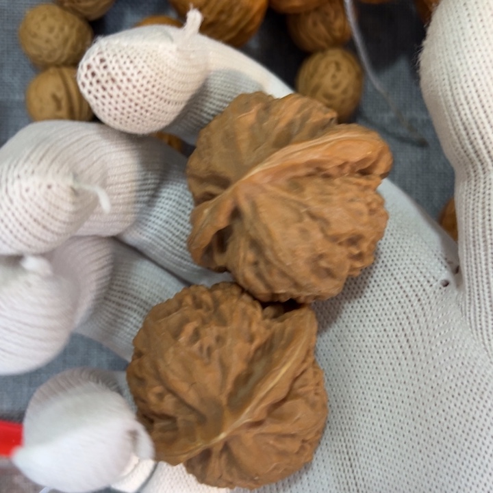 文玩核桃吊坠41宫灯