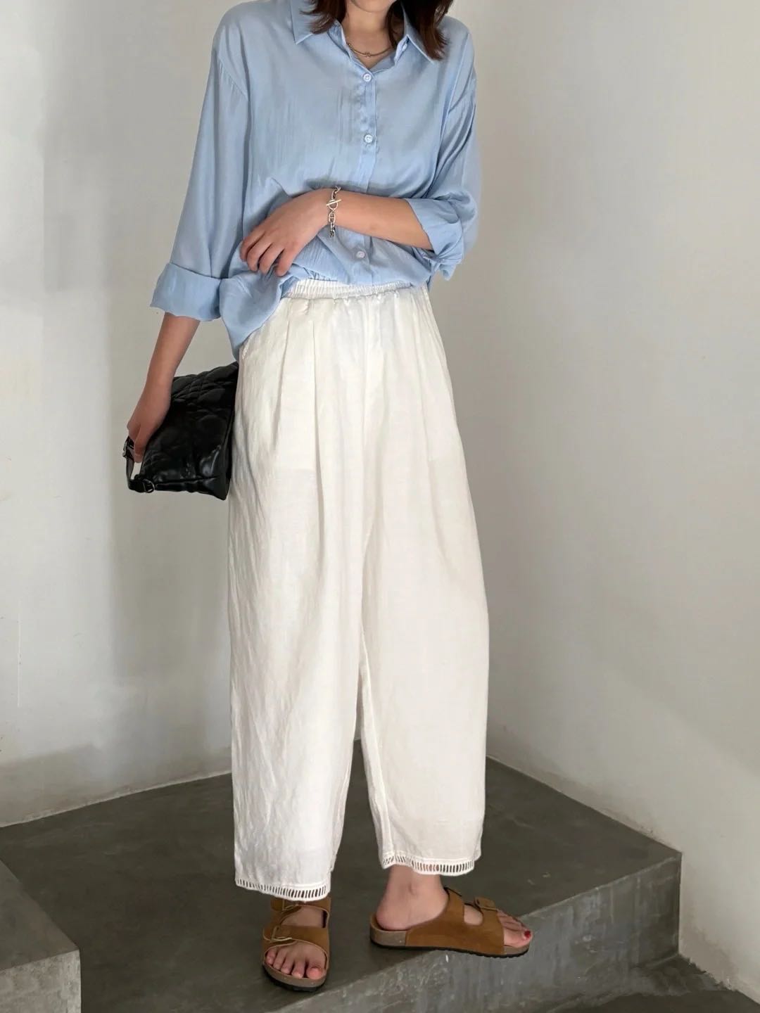 菲菲惊喜社   1589 -雨露麻镂空休闲裤”