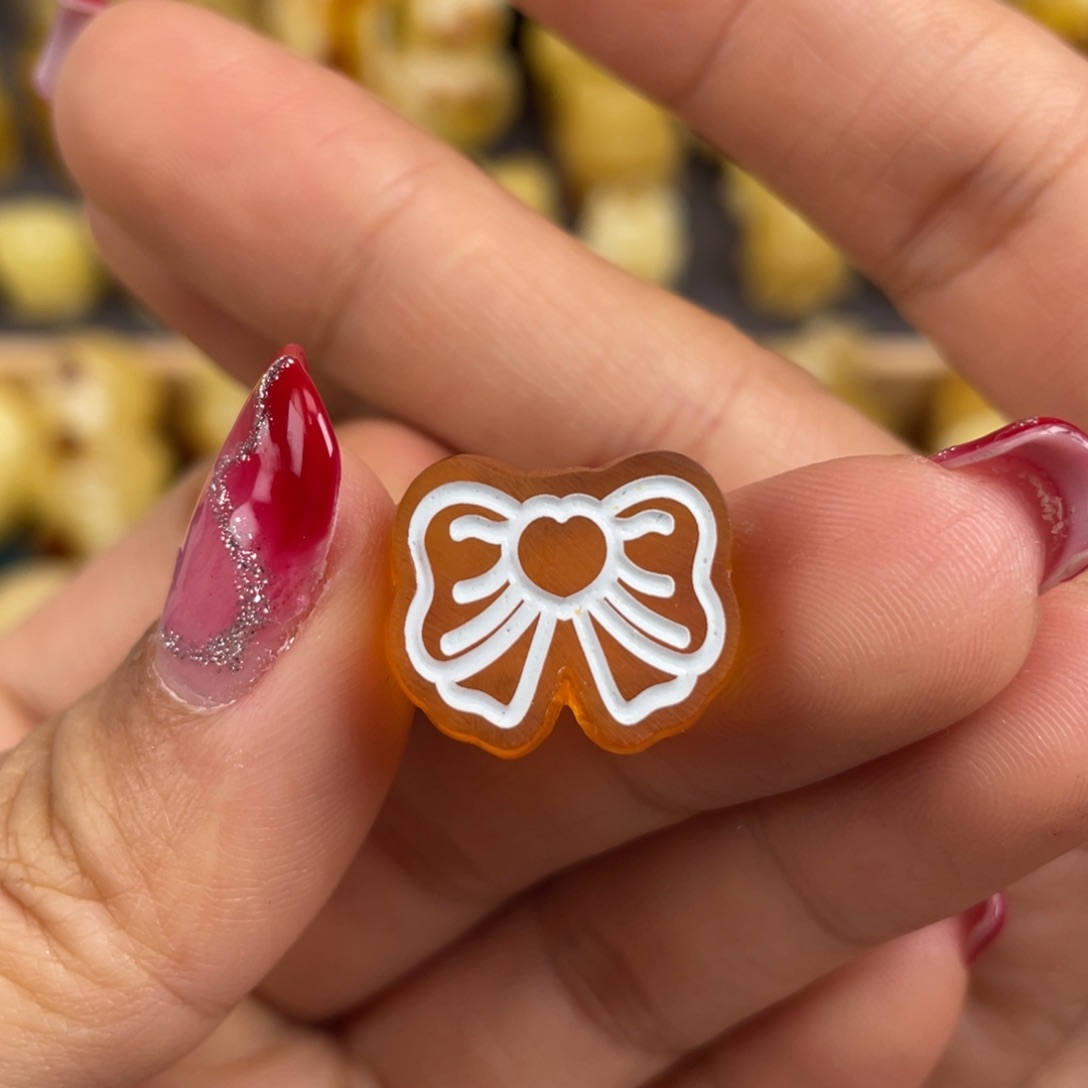 琥珀裸石未镶嵌蜜蜡