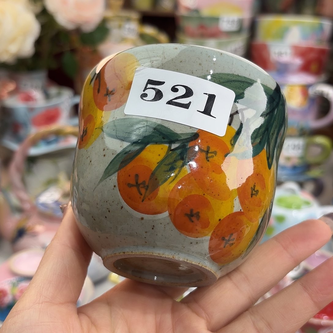 瓷片这就是为什么不在这里上班呀这不是