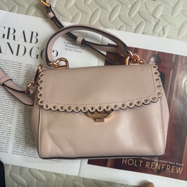 99新 MICHAEL KORS/迈克高仕 粉色手提斜挎包