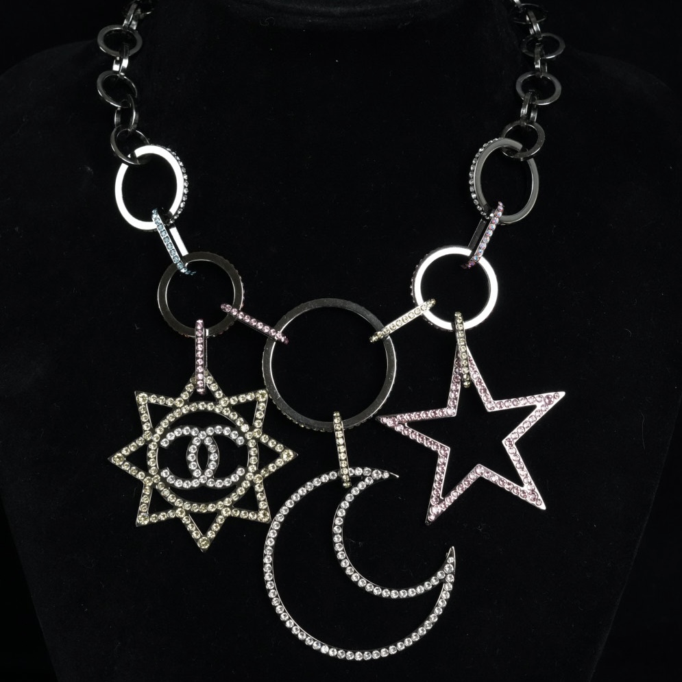 Chanel 彩钻星星月亮枪黑色项链