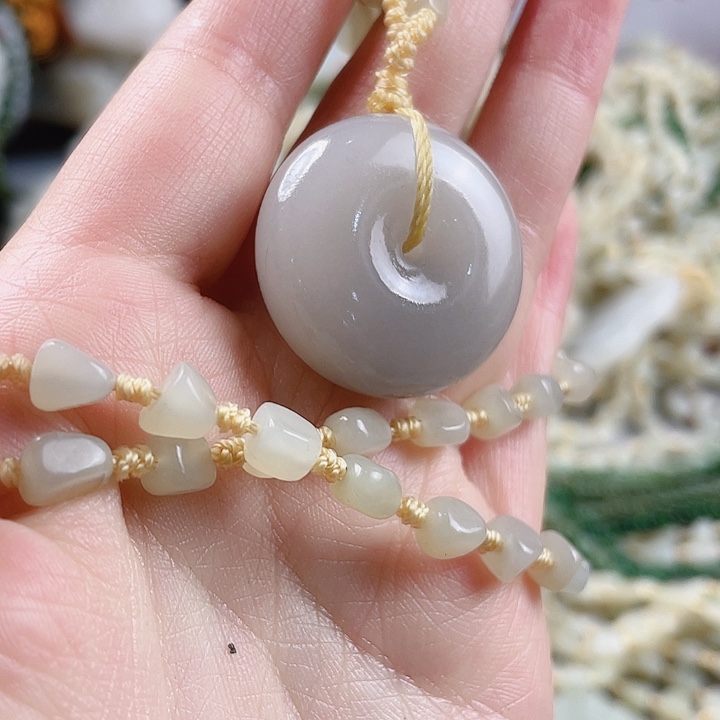 未镶嵌和田玉挂件