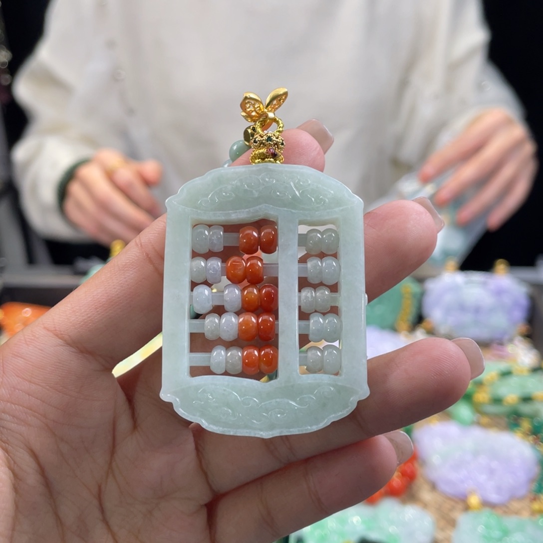 翡翠颈饰未镶嵌代编织