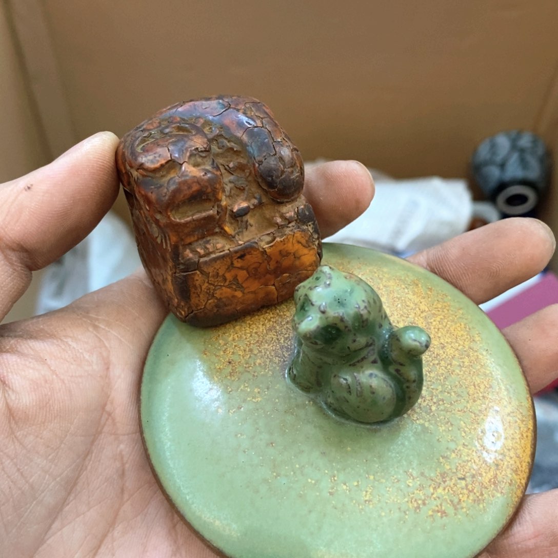 瓷片哈哈哈好像有