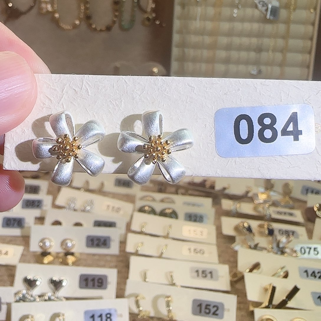 仿珍珠铜合金合金耳钉
